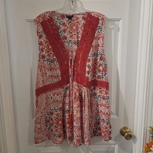 Torrid Coral Floral Crochet-Trim Sleeveless Top